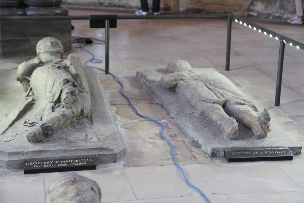 Effigies of Knights Templar in London's Temple Church